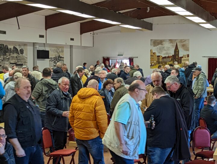 PXL 20221105 105615678