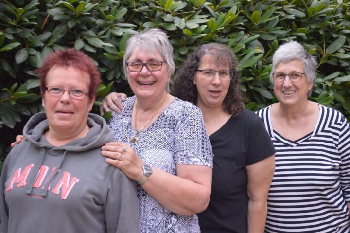 Platz 11 LV 2 Hamburger Deerns